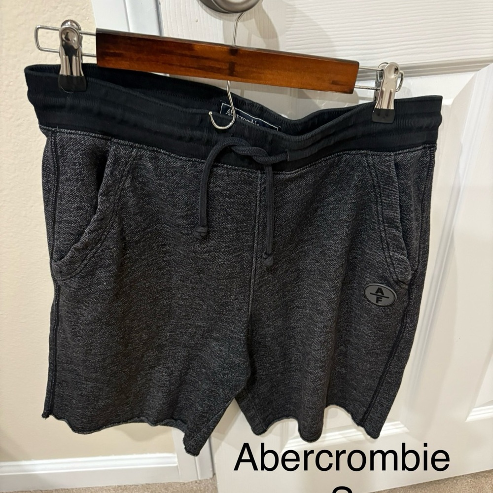 Abercrombie & Fitch men’s Charcoal Athletic Shorts